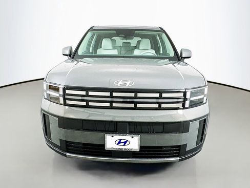 New 2026 Hyundai Santa Fe SE image 2