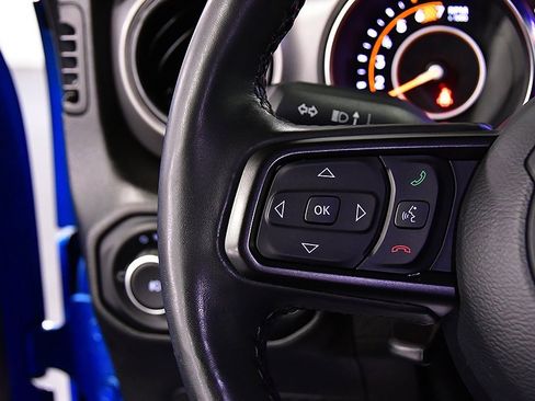 Used 2023 Jeep Wrangler Willys image 18