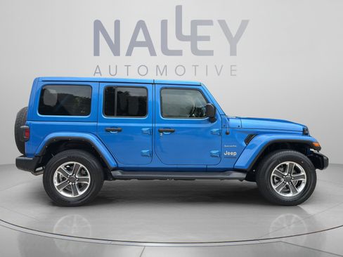 Used 2022 Jeep Wrangler Unlimited Sahara AWD/4WD image 4