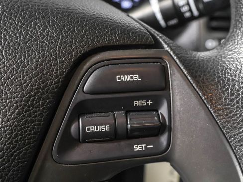 Used 2017 Kia Forte LX w/ LX Popular Package image 28