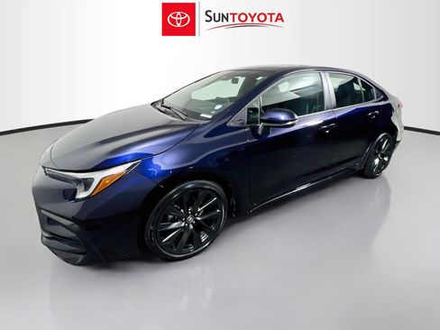 Used 2024 Toyota Corolla XSE FWD image 9