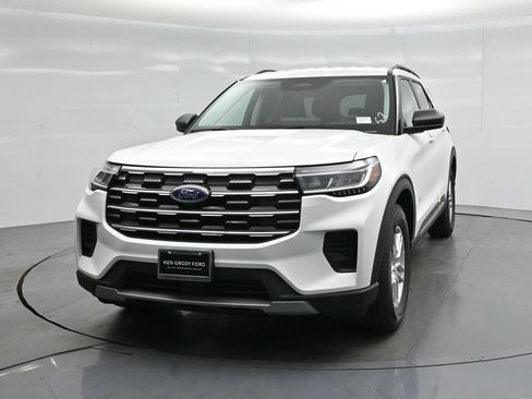 New 2026 Ford Explorer Active RWD image 53