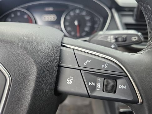 Used 2024 Audi Q5 2.0T Premium w/ Convenience Package image 22