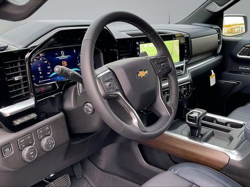 New 2026 Chevrolet Silverado 1500 High Country w/ High Country Premium Package AWD/4WD image 7