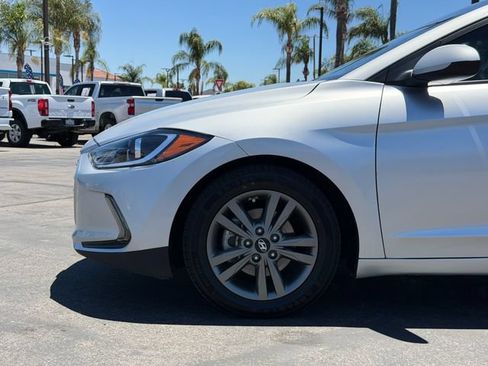 Used 2018 Hyundai Elantra Value Edition FWD image 23