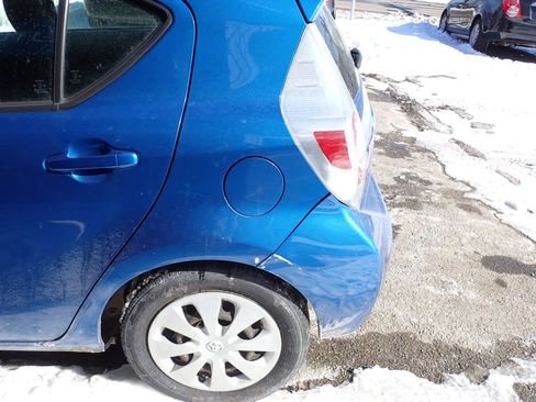 Used 2012 Toyota Prius C One image 15