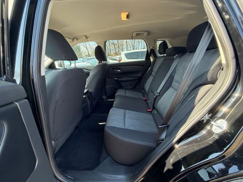 Used 2025 Nissan Rogue SV image 28