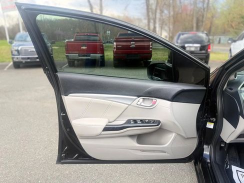 Used 2014 Honda Civic EX-L image 12