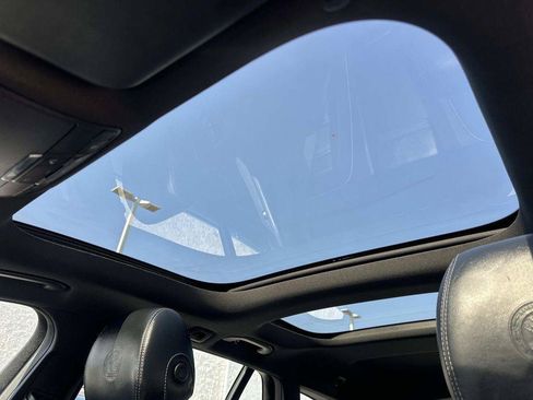 Used 2018 Mercedes-Benz E 63 AMG S image 30