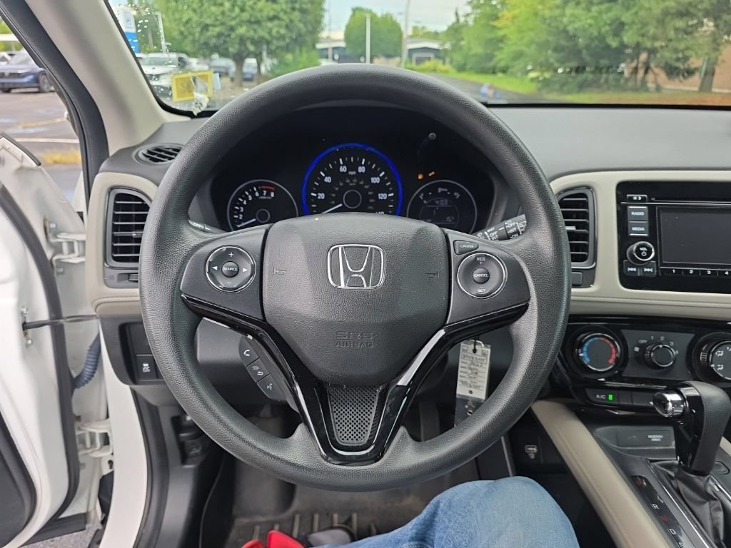 Used 2022 Honda HR-V LX image 13