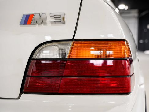 Used 1997 BMW M3 Coupe RWD image 43
