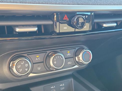 New 2026 Nissan Kicks S image 26