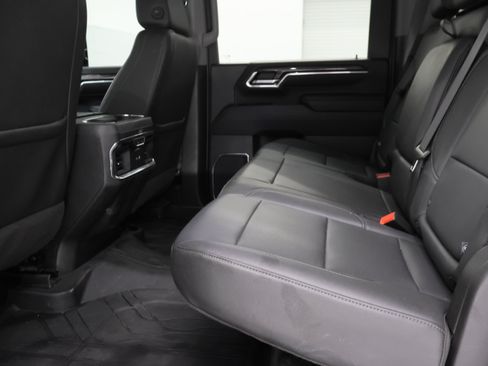 Used 2024 Chevrolet Silverado 2500 LTZ w/ LTZ Plus Package AWD/4WD image 41