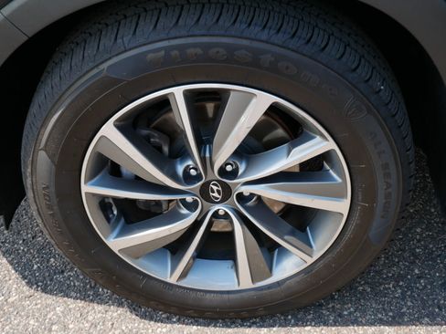 Used 2019 Hyundai Santa Fe AWD image 15