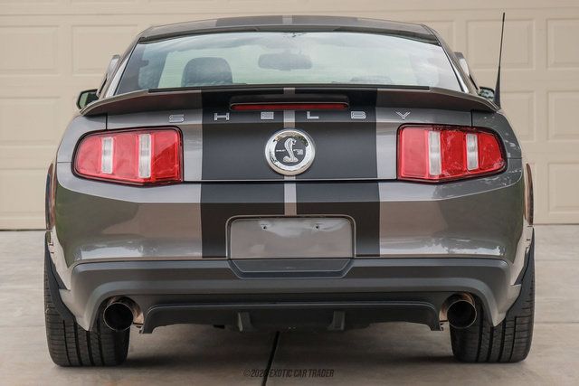 Used 2010 Ford Mustang Shelby GT500 RWD image 7