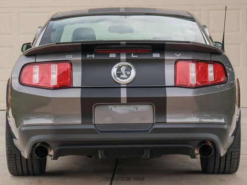 Used 2010 Ford Mustang Shelby GT500 RWD image 7