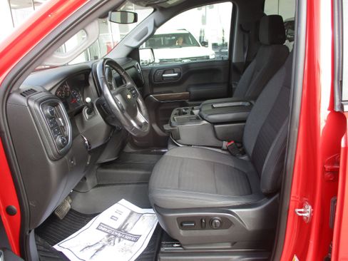 Used 2020 Chevrolet Silverado 1500 LT w/ Texas Edition image 4