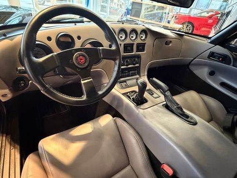 Used 1994 Dodge Viper RT/10 image 23