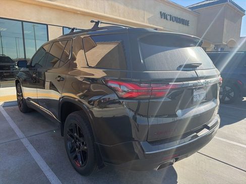 Used 2022 Chevrolet Traverse Premier w/ Redline Edition AWD/4WD image 5