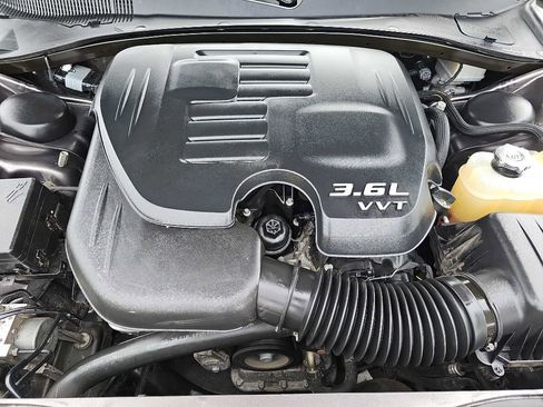 Used 2021 Chrysler 300 S image 51