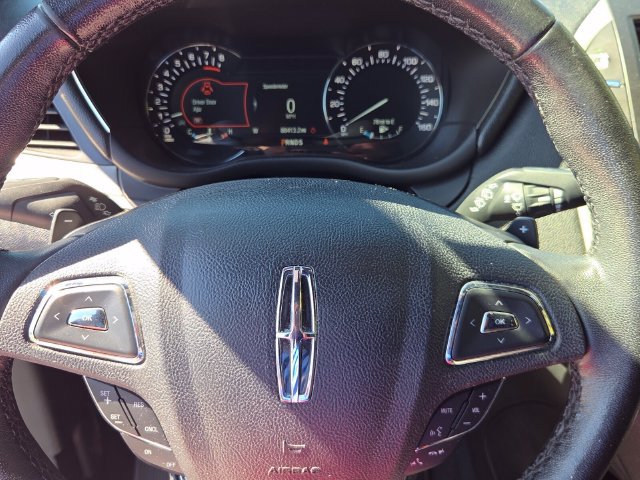 Used 2019 Lincoln MKC Premiere FWD image 25