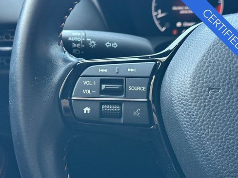 Certified 2025 Honda HR-V Sport image 26