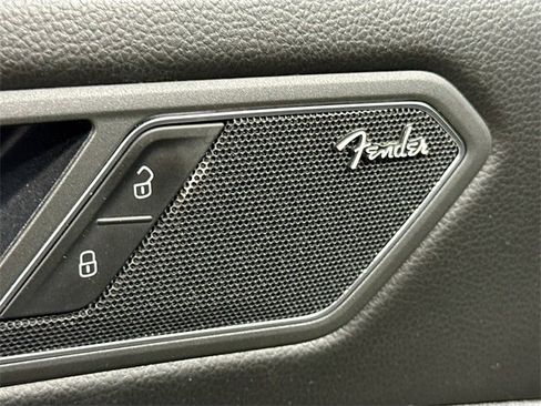 Used 2021 Volkswagen Tiguan SEL Premium R-Line image 21