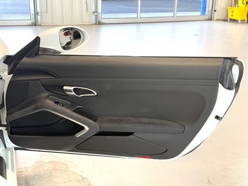 Used 2018 Porsche 718 Boxster GTS image 22