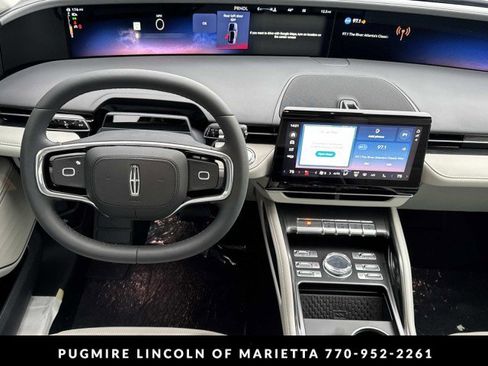 New 2026 Lincoln Nautilus Reserve image 24