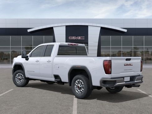 New 2026 GMC Sierra 2500 SLE w/ Preferred Package AWD/4WD image 3