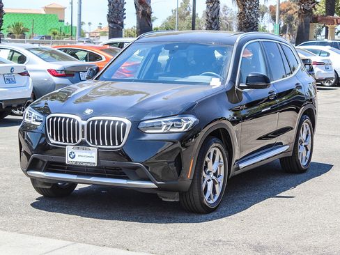 Certified 2024 BMW X3 xDrive30i w/ Convenience Package w/ZPA image 3