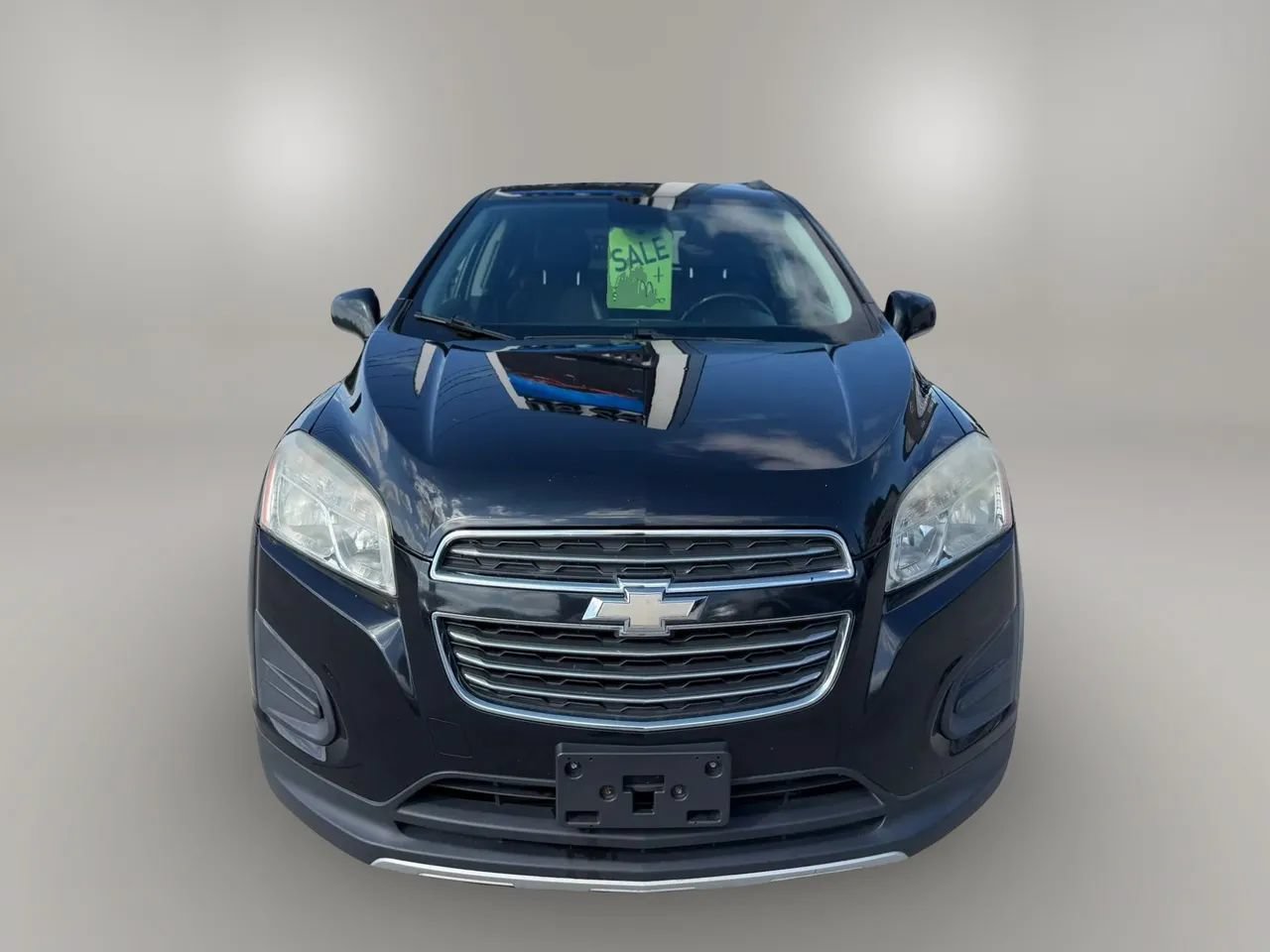 Used 2015 Chevrolet Trax LT w/ LT Plus Package FWD image 2