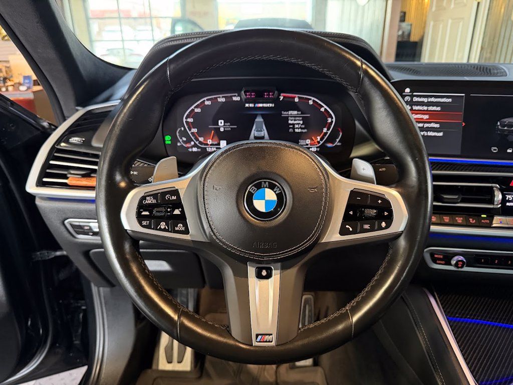 Used 2022 BMW X6 M50i AWD/4WD image 15