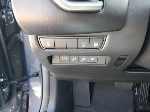 Used 2025 MAZDA CX-50 AWD 2.5 Hybrid w/ Premium Pkg image 32