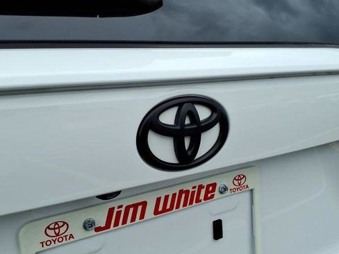Certified 2024 Toyota RAV4 XLE w/ Convenience Package AWD/4WD image 33