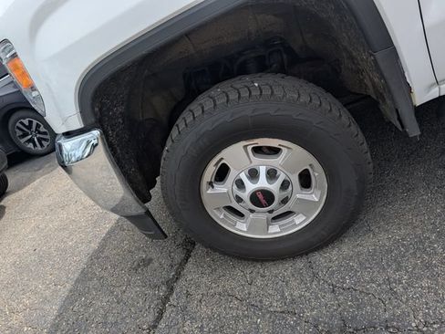 Used 2019 GMC Sierra 2500 4x4 Crew Cab w/ Sierra Convenience Package image 3