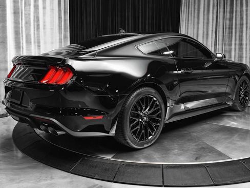 Used 2021 Ford Mustang GT Premium w/ GT Performance Package RWD image 8