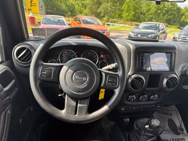 Used 2017 Jeep Wrangler Unlimited Sport AWD/4WD image 13