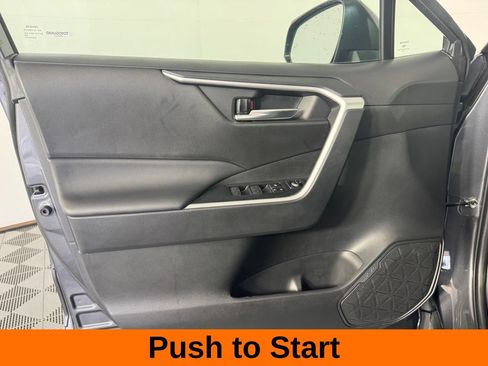 Used 2024 Toyota RAV4 XLE w/ Convenience Package FWD image 10