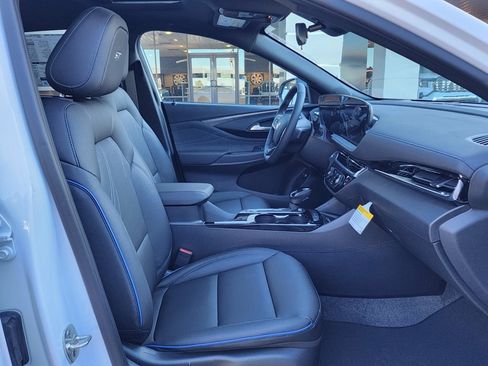 New 2026 Buick Envista Sport Touring image 37