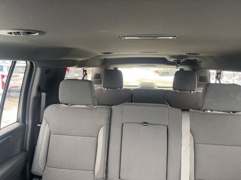New 2026 Chevrolet Suburban LS image 40