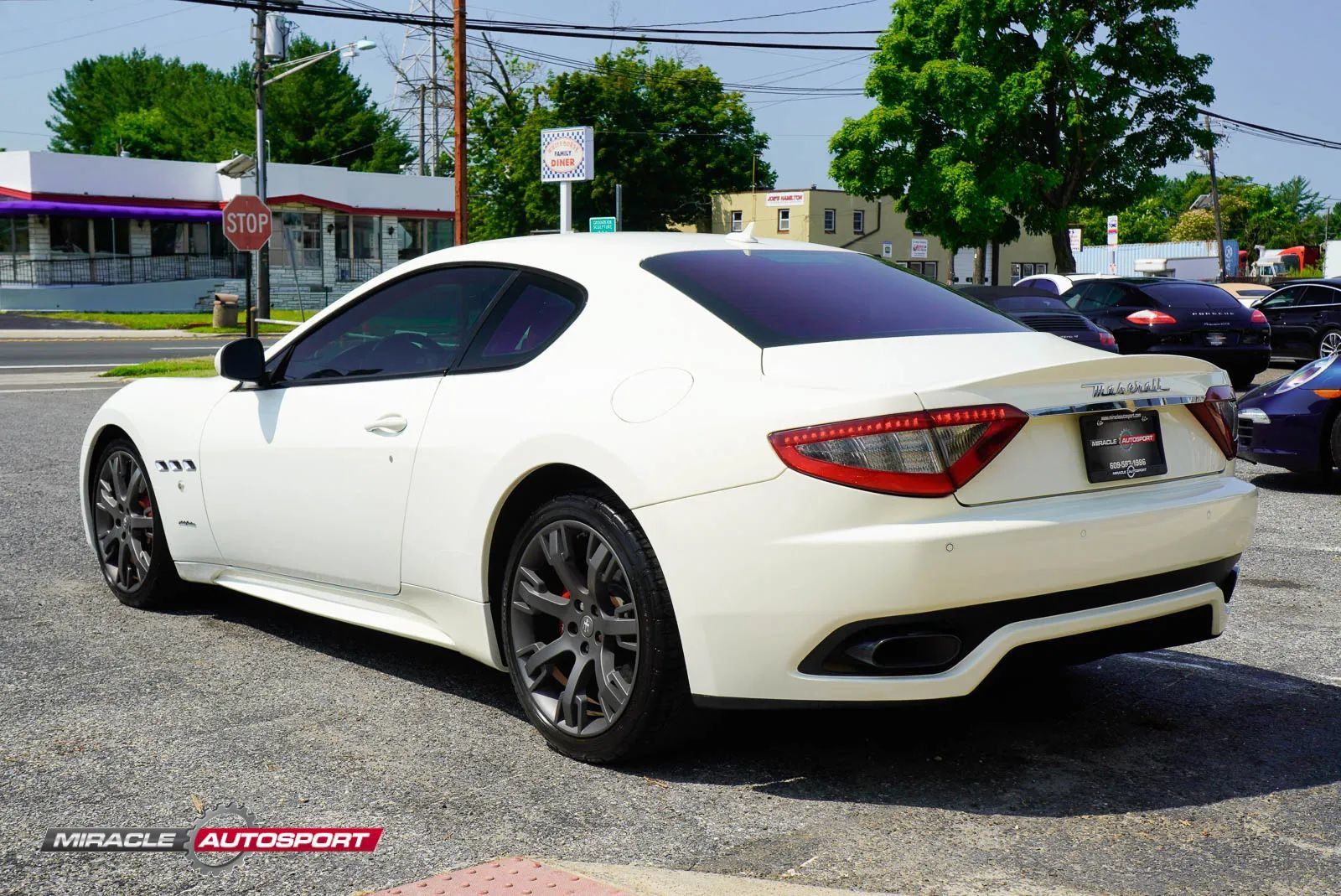 Used 2017 Maserati GranTurismo Sport RWD image 5