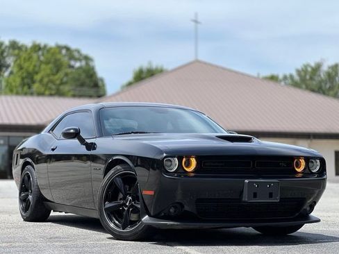 Used 2021 Dodge Challenger R/T w/ Plus Package RWD image 3