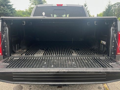 Used 2019 Ford F150 XLT w/ Equipment Group 302A Luxury AWD/4WD image 24