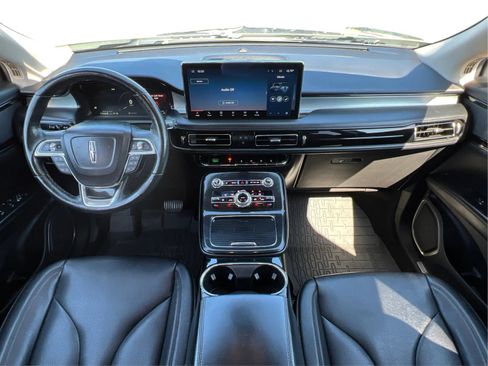 Used 2023 Lincoln Nautilus AWD w/ Premium Package image 36