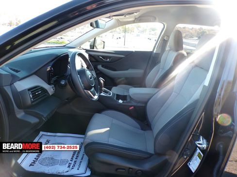 Used 2025 Subaru Outback Premium w/ Popular Package #1A image 25