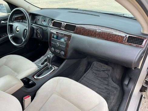 Used 2012 Chevrolet Impala LT image 7