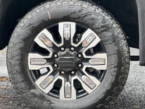New 2026 GMC Sierra 3500 Denali w/ Denali Reserve Package AWD/4WD image 31