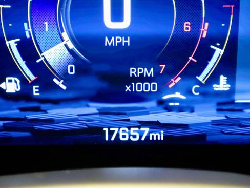 Used 2025 Chevrolet Tahoe High Country AWD/4WD image 40