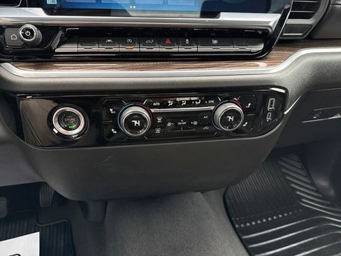 Used 2023 Chevrolet Silverado 1500 LT image 22